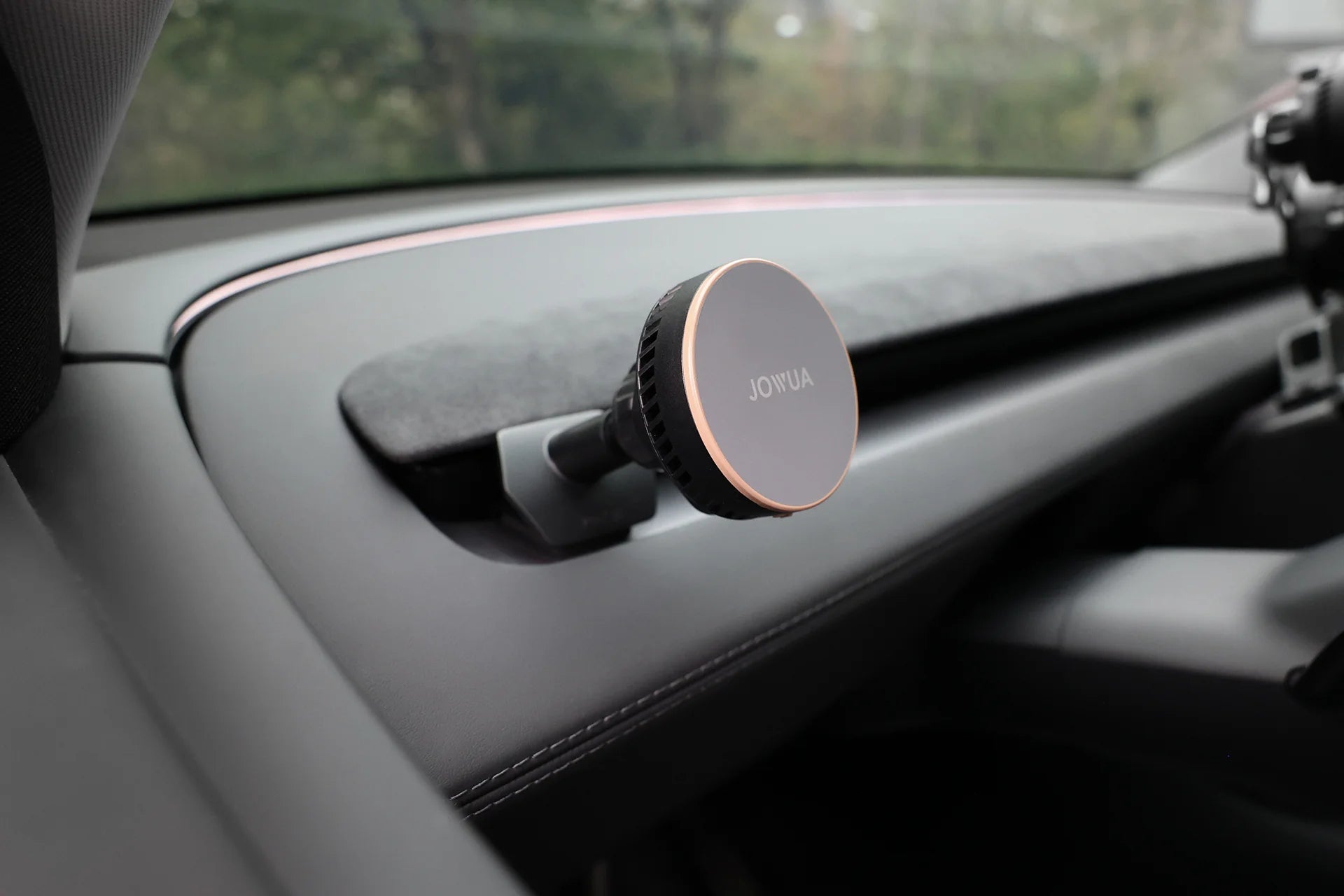 Jowua Active Cooling MagSafe Car Mount for Air Vents (Model 3 & Model Y)