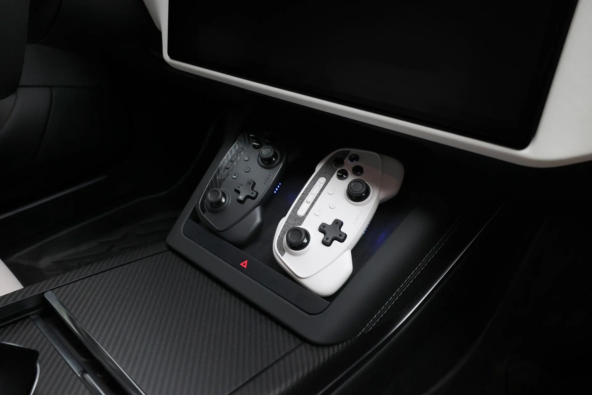 Jowua Tesla Gaming Controller - (Wireless Charging)