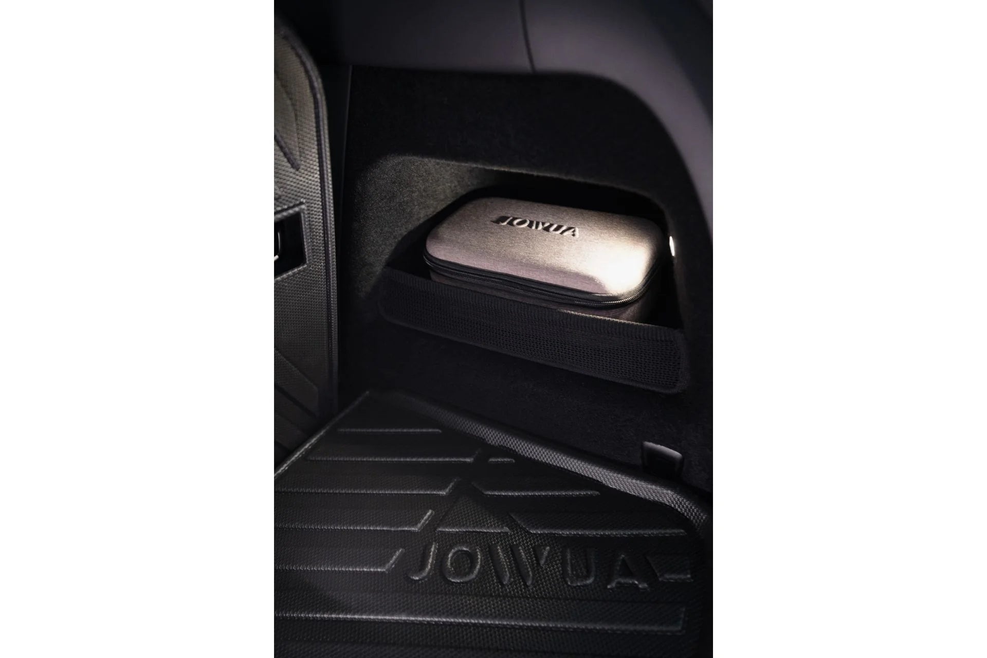 Jowua 100W Portable Air Compressor for Tesla