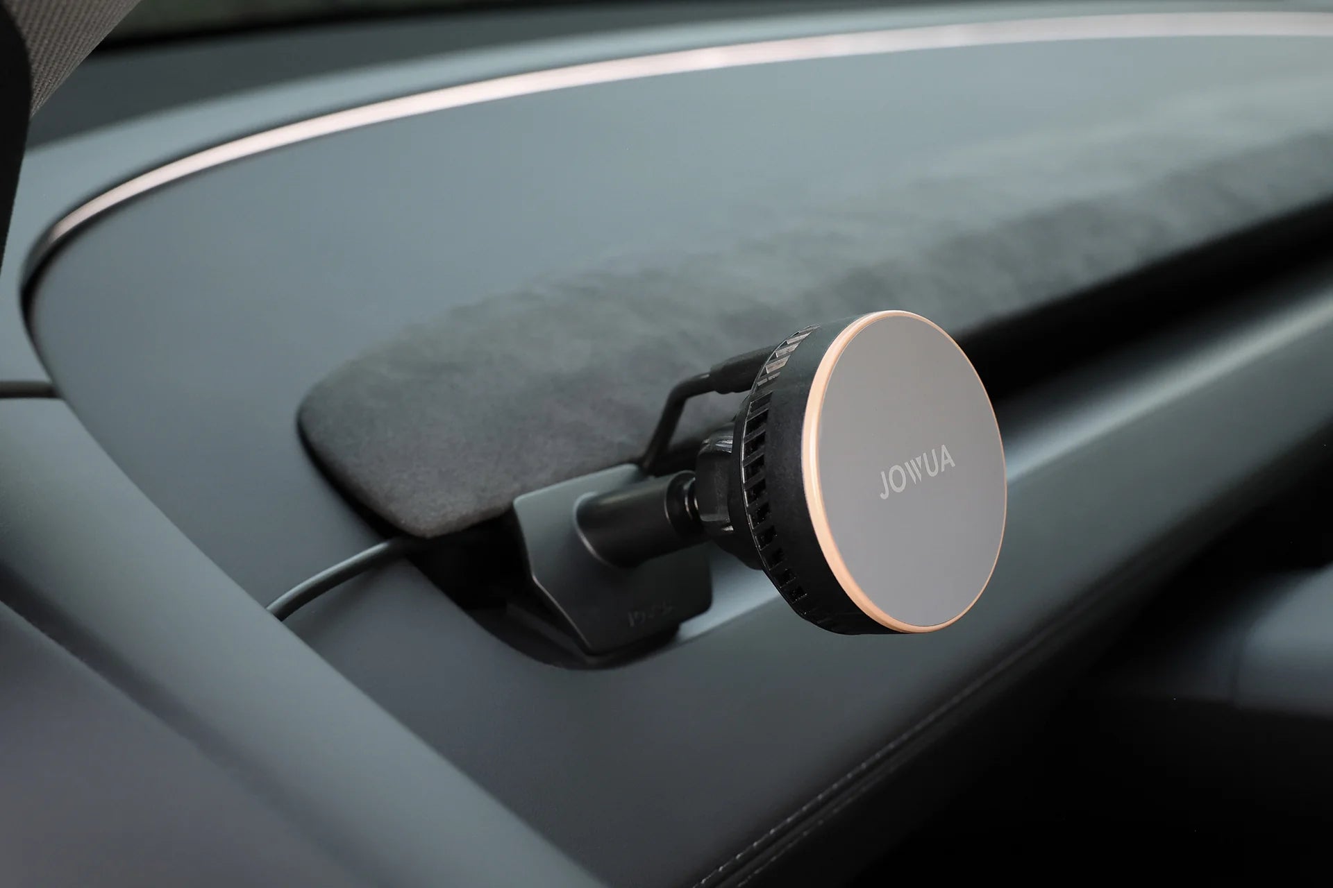 Jowua Active Cooling MagSafe Car Mount for Air Vents (Model 3 & Model Y)
