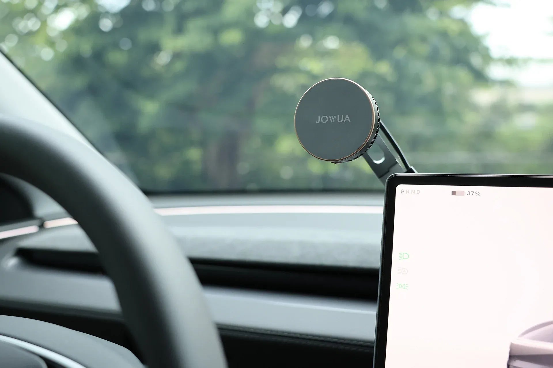 Jowua Active Cooling Tesla Compatible Phone Mount (S/3/X/Y/Cybertruck)